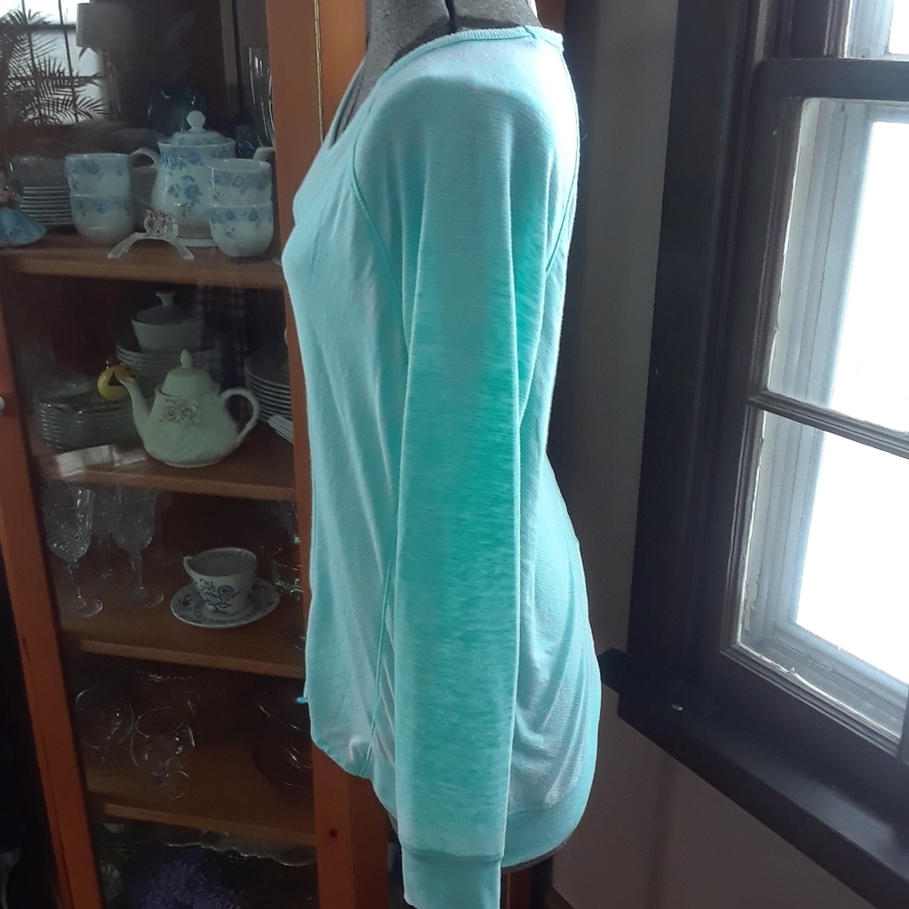 Size S/C green tea long sleeve shirt - Picture 5 of 11